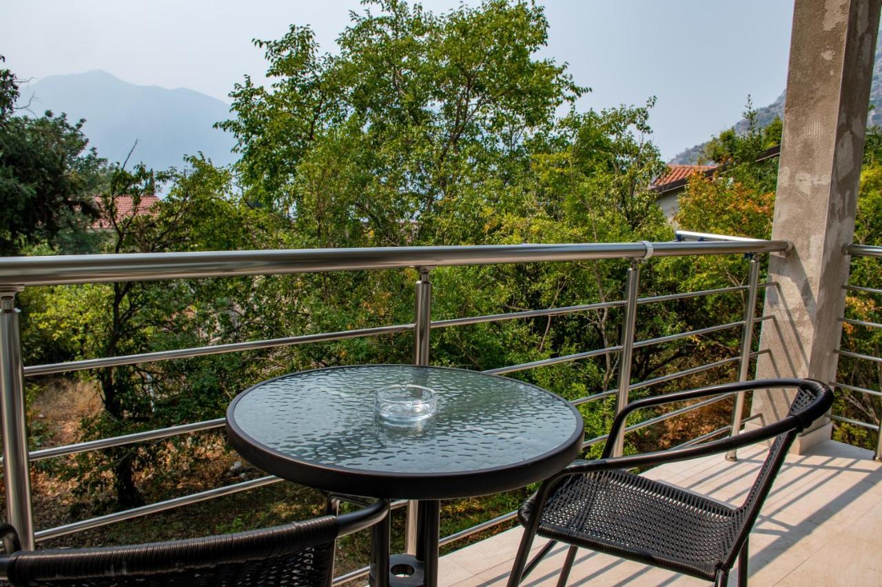 Bay Leaf Apartments Kotor Exterior foto