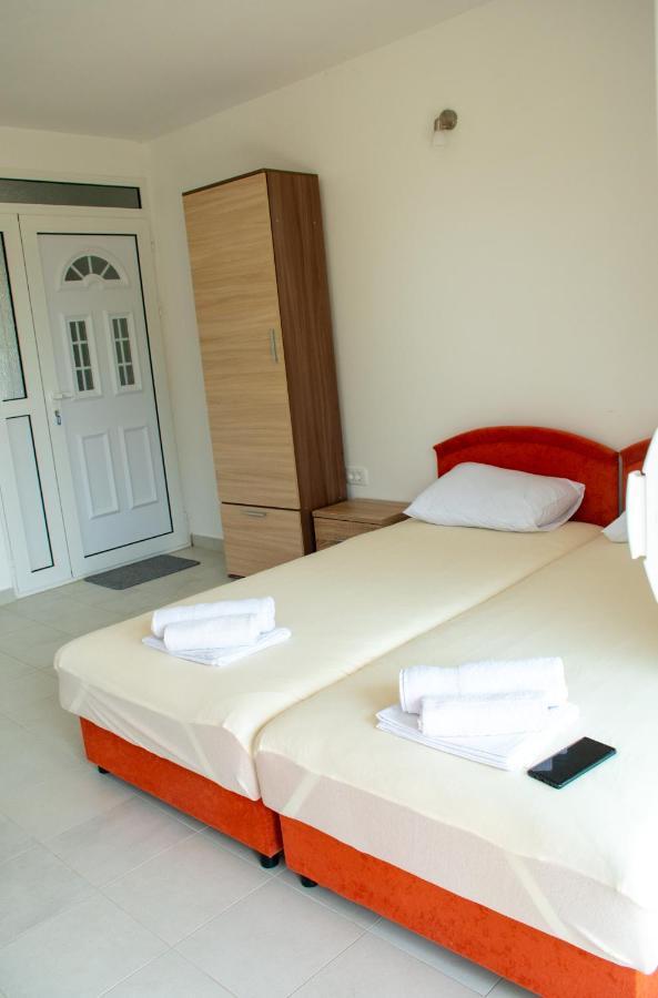 Bay Leaf Apartments Kotor Exterior foto