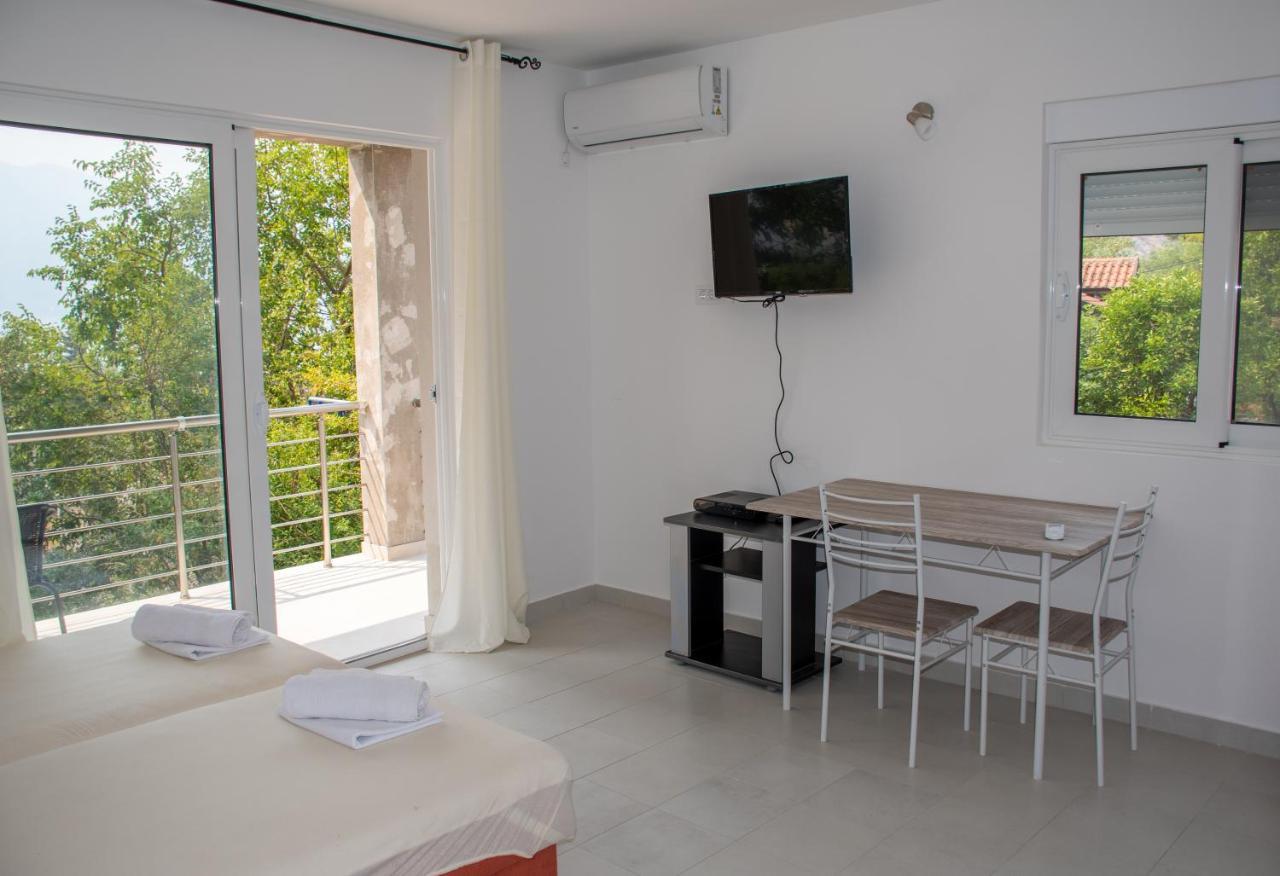 Bay Leaf Apartments Kotor Exterior foto